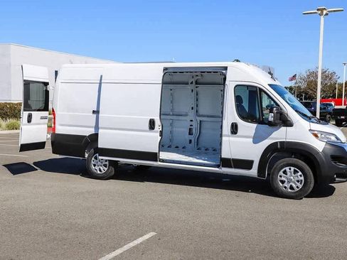 New 2024 RAM ProMaster 3500 w/ Quick Order Package 22H SLT+ image 22