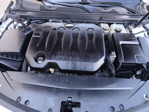 Used 2018 Chevrolet Impala Premier w/ Premier Confidence Package image 28