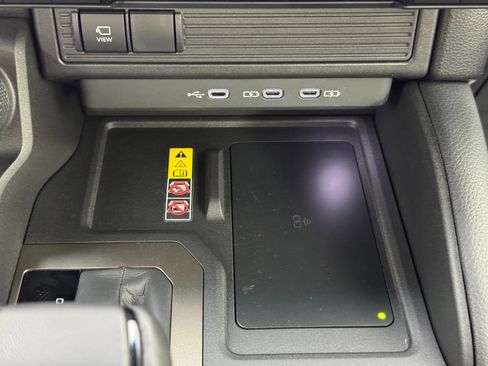 Used 2025 Toyota Land Cruiser w/ Premium Package image 33