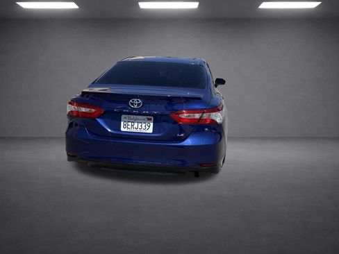 Used 2018 Toyota Camry LE FWD image 26