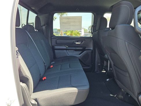 New 2026 RAM 1500 Express AWD/4WD image 13