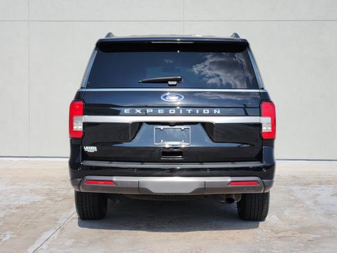 Used 2022 Ford Expedition Max XLT RWD image 7