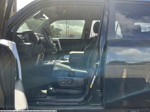 Used 2021 Toyota 4Runner SR5 RWD image 7