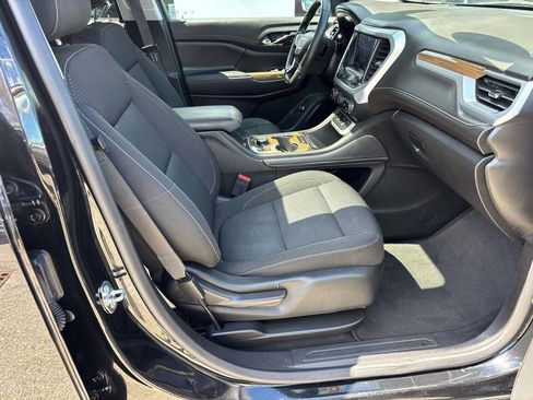 Used 2023 GMC Acadia SLE w/ Driver Convenience Package AWD/4WD image 17