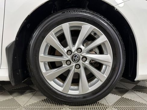 Used 2023 Toyota Camry LE image 9