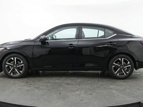 Used 2025 Nissan Sentra SV FWD image 5