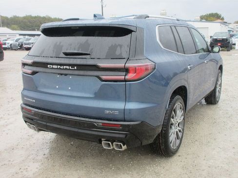 New 2026 GMC Acadia Denali Ultimate FWD image 4