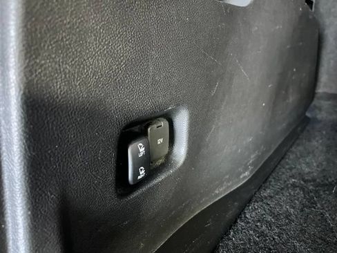 Used 2024 Ford Edge SEL AWD/4WD image 5