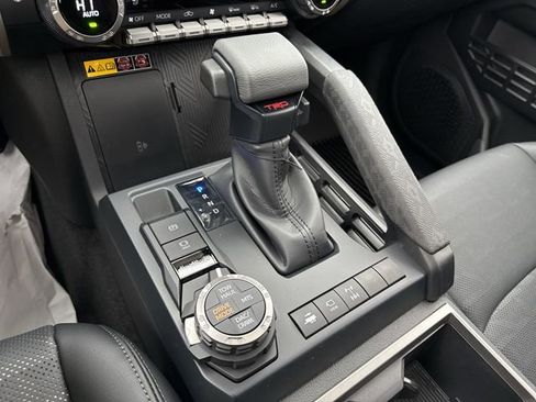 New 2025 Toyota Tacoma TRD Off-Road image 21