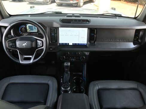 Used 2024 Ford Bronco Black Diamond AWD/4WD image 29
