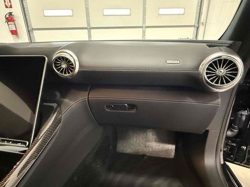 Used 2025 Mercedes-Benz AMG GT 63 image 76