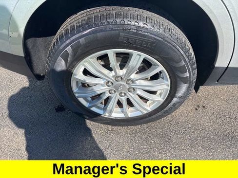 Used 2019 Cadillac XT5 FWD image 42
