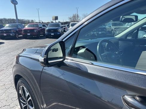 Used 2020 Hyundai Santa Fe Limited image 8