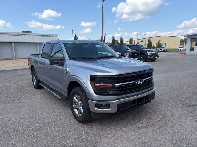Used 2025 Ford F150 XLT w/ Equipment Group 301A Standard AWD/4WD image 8