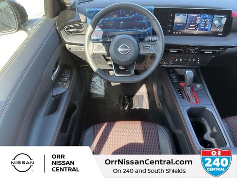 New 2026 Nissan Kicks SR image 14