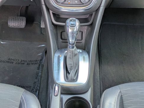 Used 2016 Buick Encore FWD image 15
