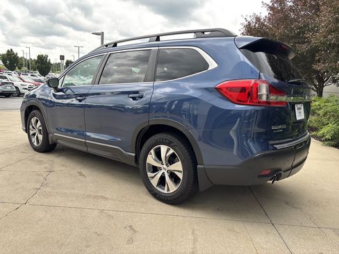Used 2020 Subaru Ascent Premium w/ Convenience Package AWD/4WD image 13
