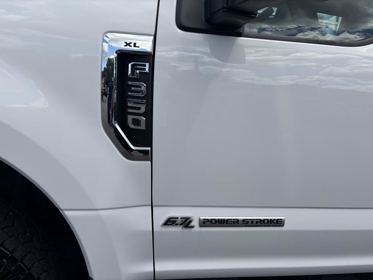 Used 2020 Ford F350 XL w/ Power Equipment Group AWD/4WD image 11