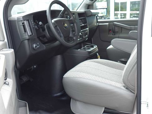 New 2026 Chevrolet Express 3500 w/ Power Convenience Package RWD image 12