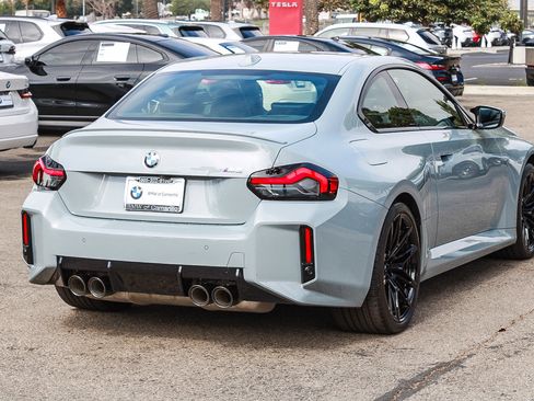 Used 2023 BMW M2 w/ Lighting Package RWD image 6