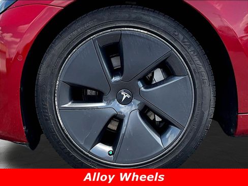 Used 2022 Tesla Model 3 Standard Range RWD image 33