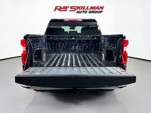 Used 2023 Chevrolet Silverado 1500 LTZ AWD/4WD image 24