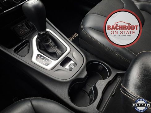 Used 2018 Jeep Cherokee Latitude Plus image 15