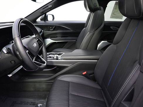Certified 2024 Cadillac Lyriq Luxury AWD/4WD image 12