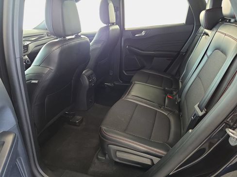 Certified 2025 Ford Escape ST-Line Select AWD/4WD image 11