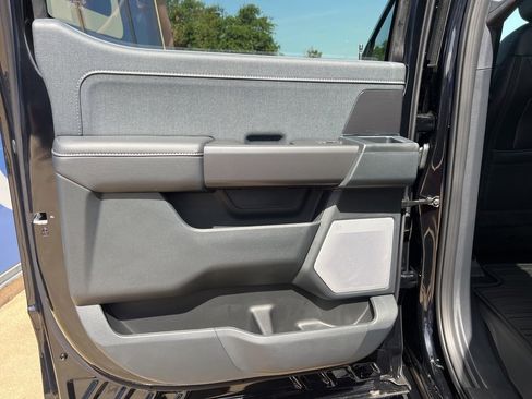 New 2025 Ford F150 Lariat w/ Equipment Group 502A High image 9