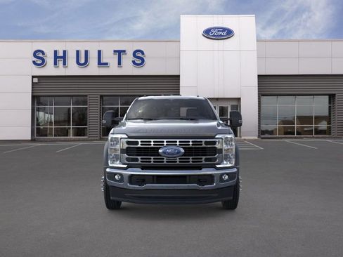 New 2026 Ford F450 XL w/ XL Chrome Package image 6
