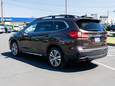 Used 2021 Subaru Ascent Limited w/ Technology Package AWD/4WD image 3