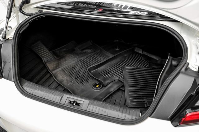 Used 2022 Toyota GR86 Premium w/ ALL Weather Mat Package (TMS) RWD image 57