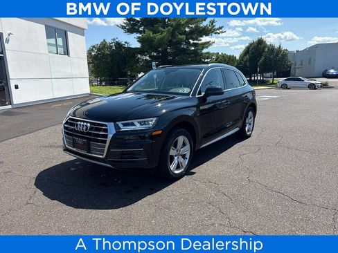 Used 2018 Audi Q5 2.0T Premium Plus w/ Premium Plus Package AWD/4WD image 1