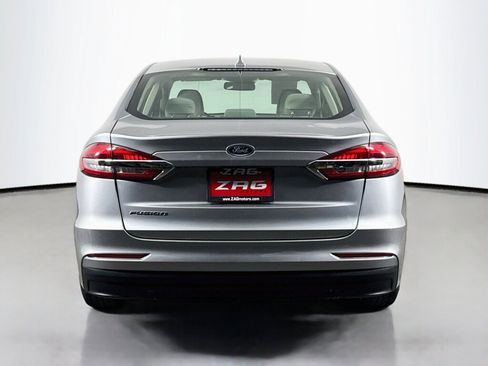 Used 2020 Ford Fusion S FWD image 4