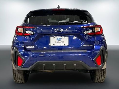 Used 2024 Subaru Crosstrek 2.0i AWD/4WD image 4