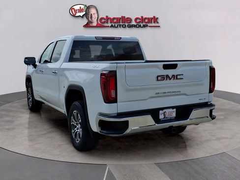 Used 2026 GMC Sierra 1500 SLT AWD/4WD image 3