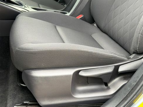 Used 2023 Toyota Corolla LE image 12
