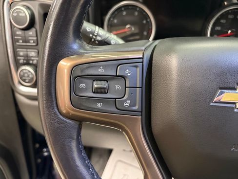Used 2020 Chevrolet Silverado 2500 High Country w/ Z71 Off-Road Package AWD/4WD image 11