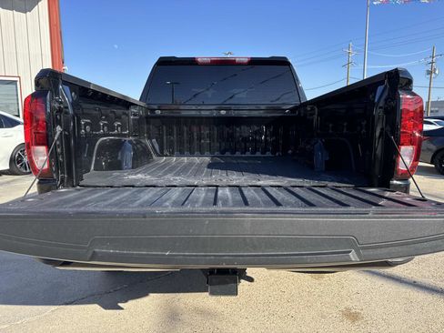 Used 2024 GMC Sierra 1500 Pro w/ Graphite Edition image 8