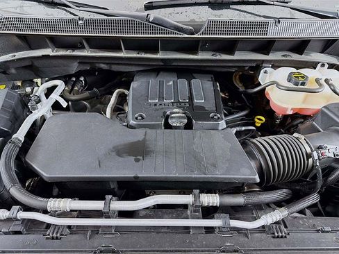 Used 2024 Chevrolet Silverado 1500 LT image 14