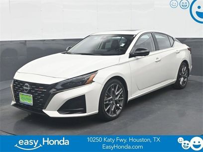 Used 2024 Nissan Altima 2.0 SR