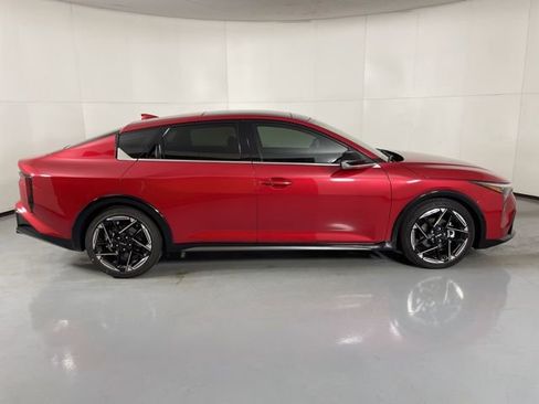 New 2025 Kia K4 GT-Line w/ GT-Line Sunroof Package image 9