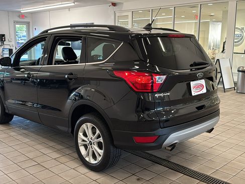Used 2019 Ford Escape SEL FWD image 7