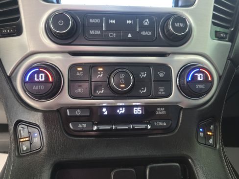 Used 2019 GMC Yukon XL SLT w/ Premium Edition AWD/4WD image 20