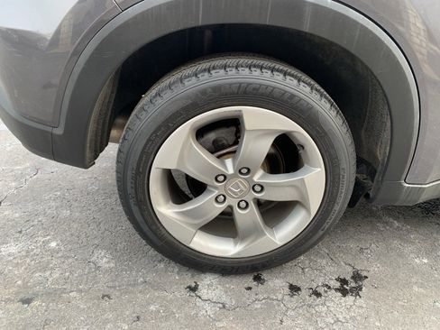 Used 2019 Honda HR-V LX image 10