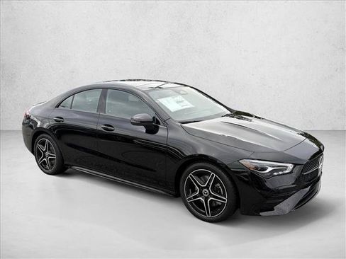 Used 2026 Mercedes-Benz CLA 250 4MATIC image 4