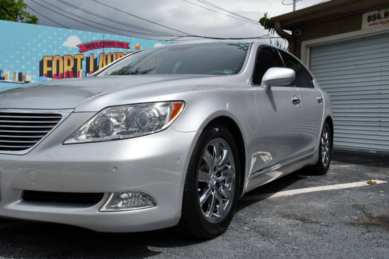 Used 2008 Lexus LS 460 RWD image 5