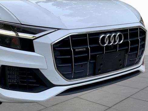 Used 2021 Audi Q8 Premium Plus w/ Premium Plus Package AWD/4WD image 29