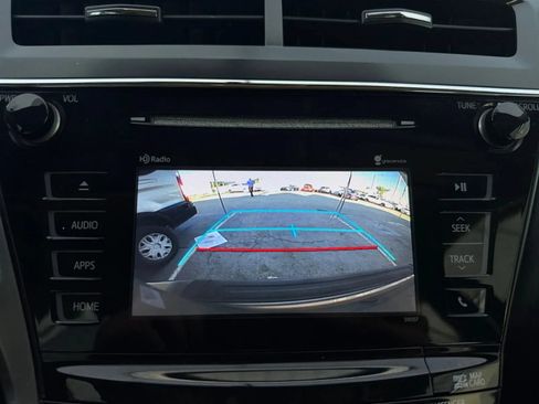 Used 2015 Toyota Prius V Three FWD image 39
